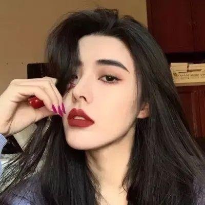 女校春色
